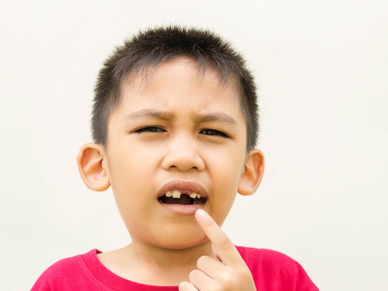 When To Worry About Baby Teeth Not Falling Out